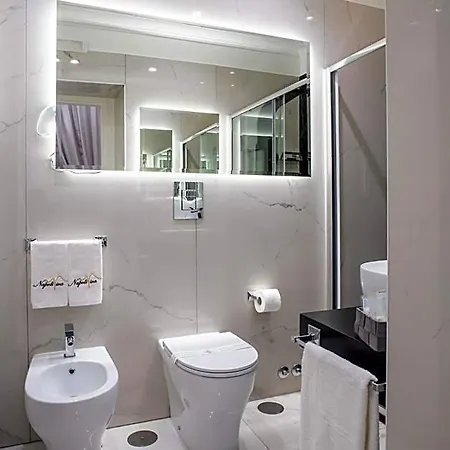 Napoliviva Bovio 4* Naples